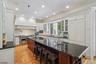Gourmet Eat-in Kitchen