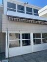 Seasonal Window Aluminum Enclosures.