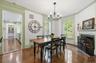 Cheery breakfast room
