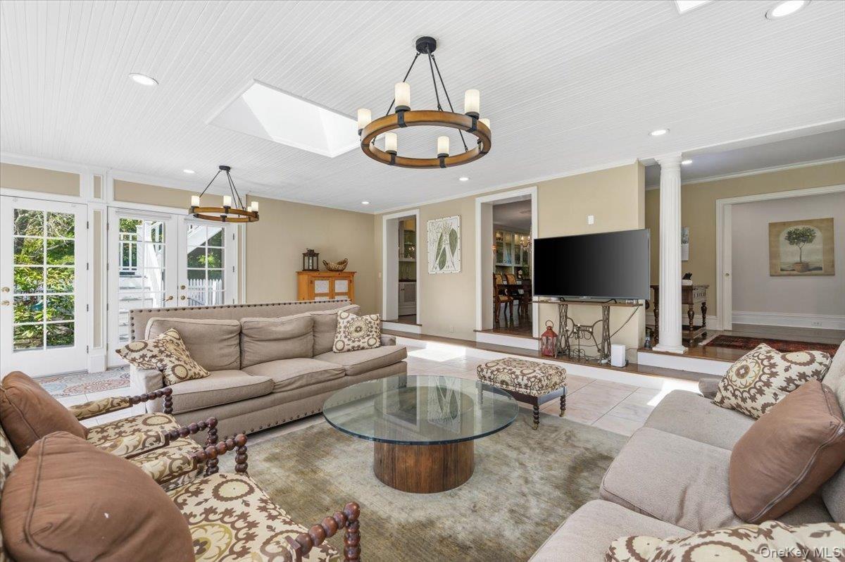 Centrally located for entertaining