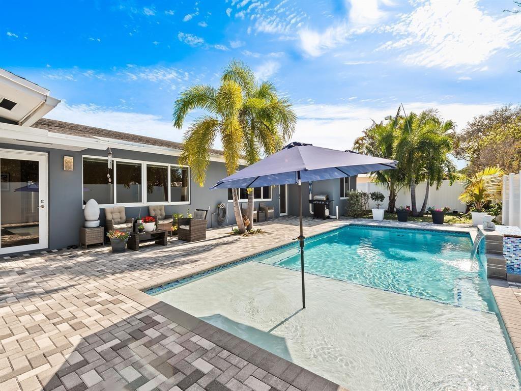 Pool and Sun Shelf