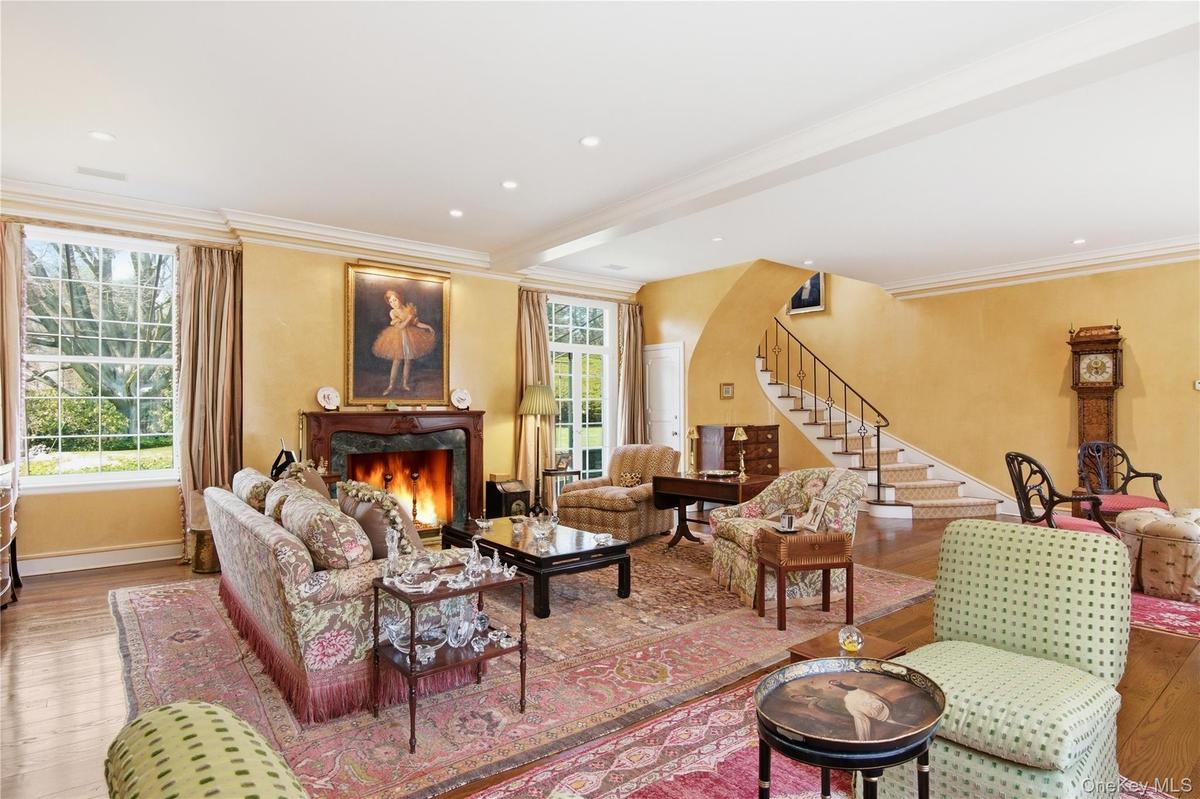 Wood burning fireplace