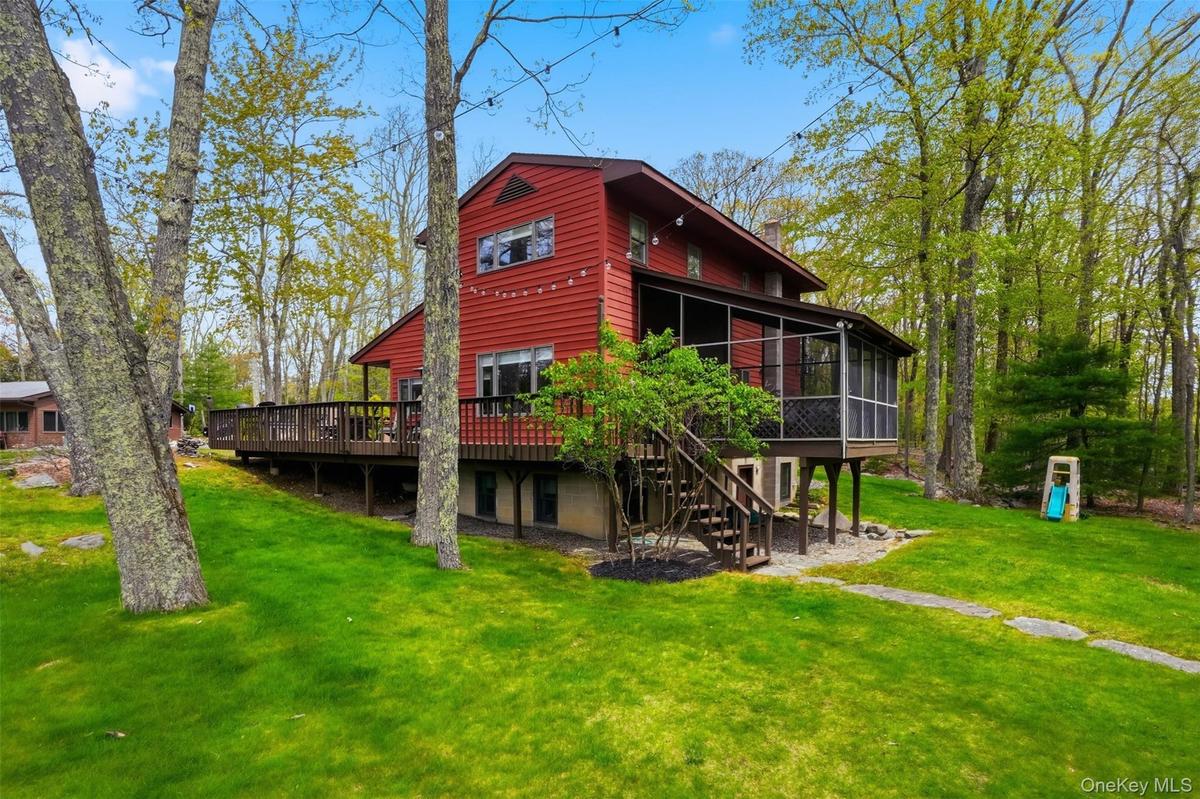 Wrap around deck.