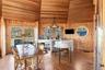 Eat in Kitchen area with seating