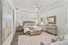 Large space, King Bed