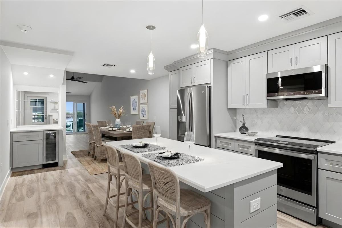 Kitchen/Bar/Dining Room