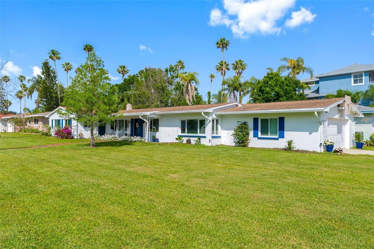 Large corner lot