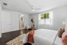 First Floor Space with En Suite Bath