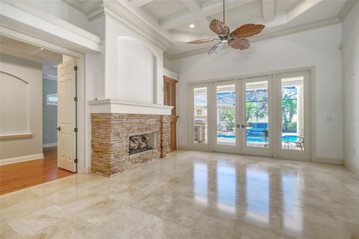 Spacious entry
