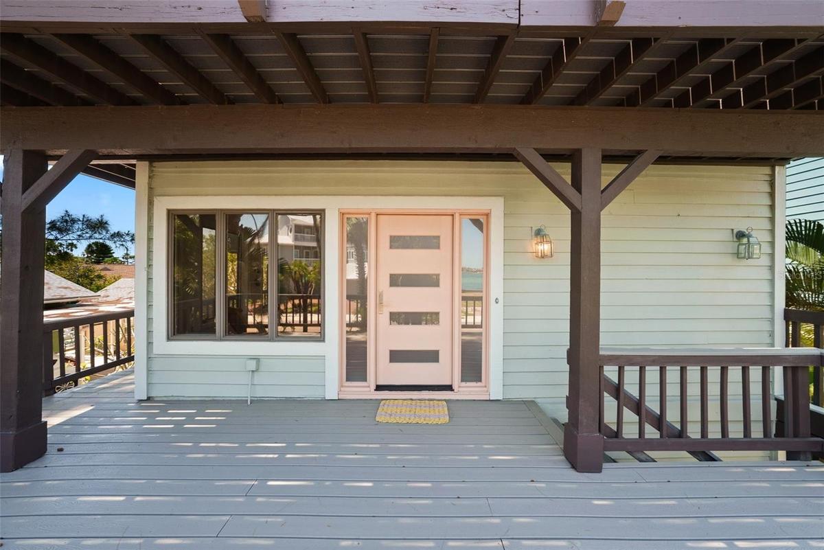 Covered Entry to Main Living Level