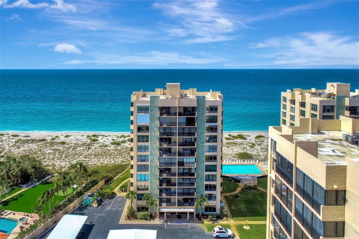 10th Floor Gulf Living