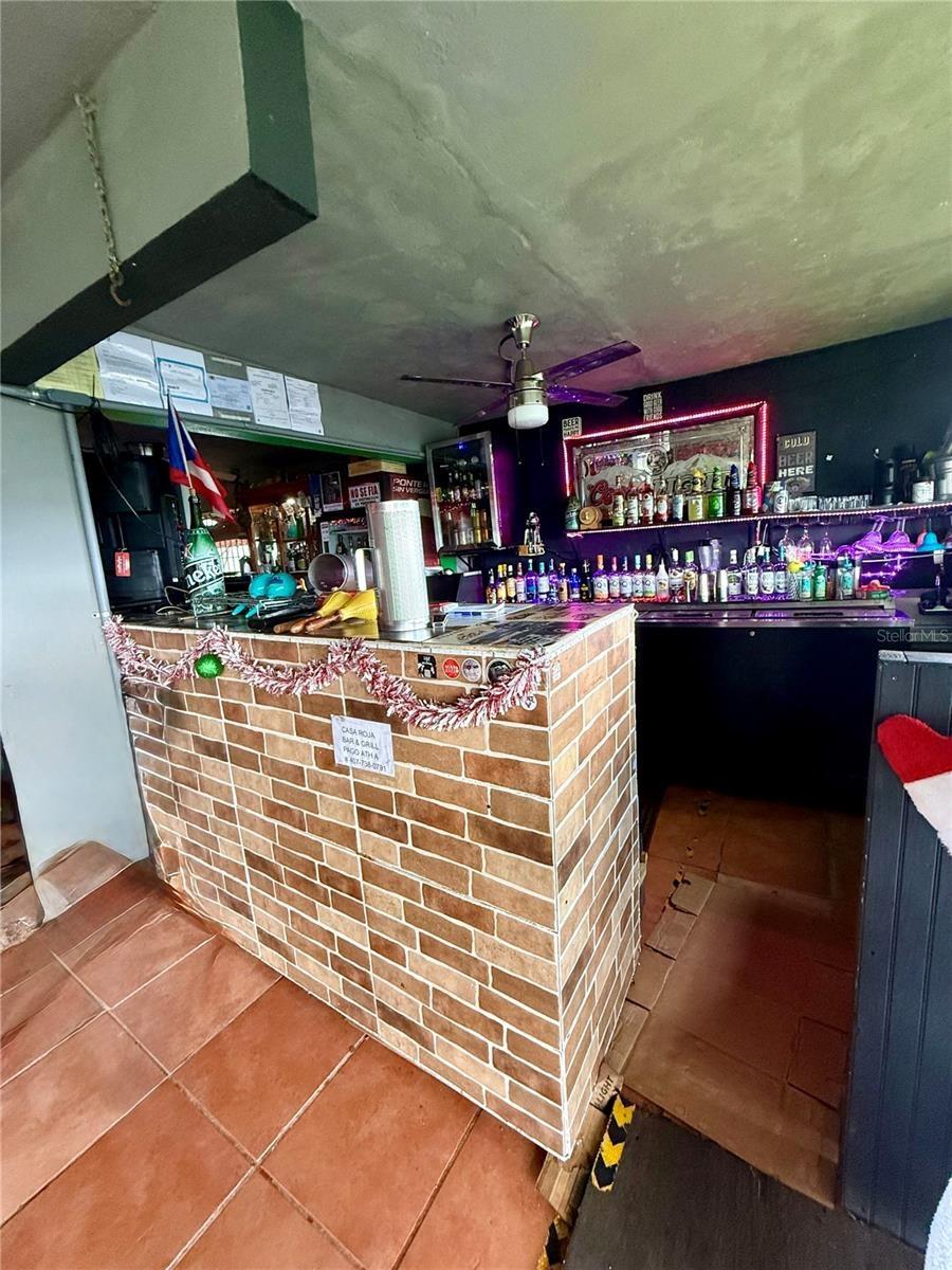 Bar side view