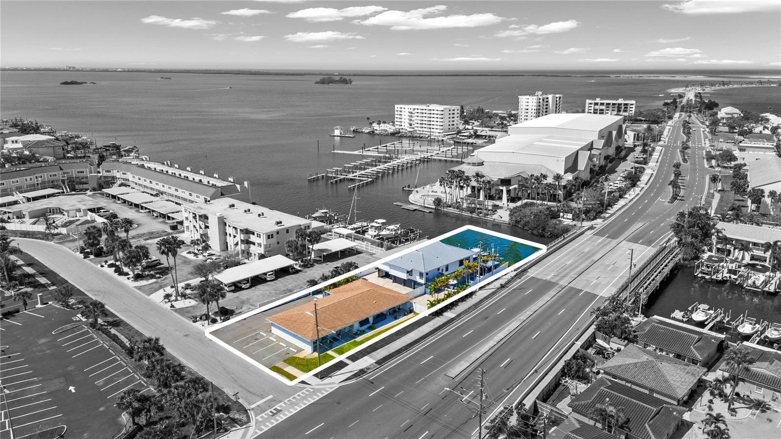2 Buildings, with Waterfront Access, 3 Slips