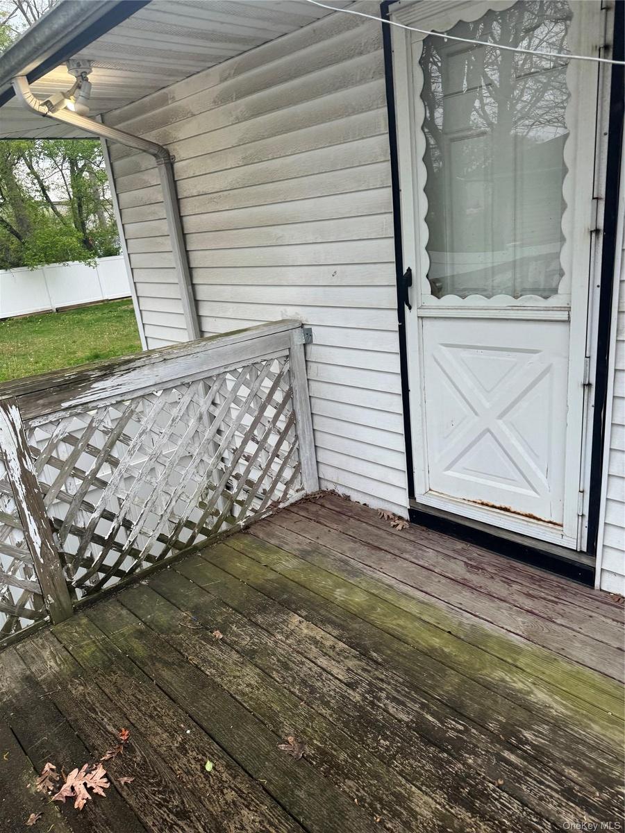 side porch