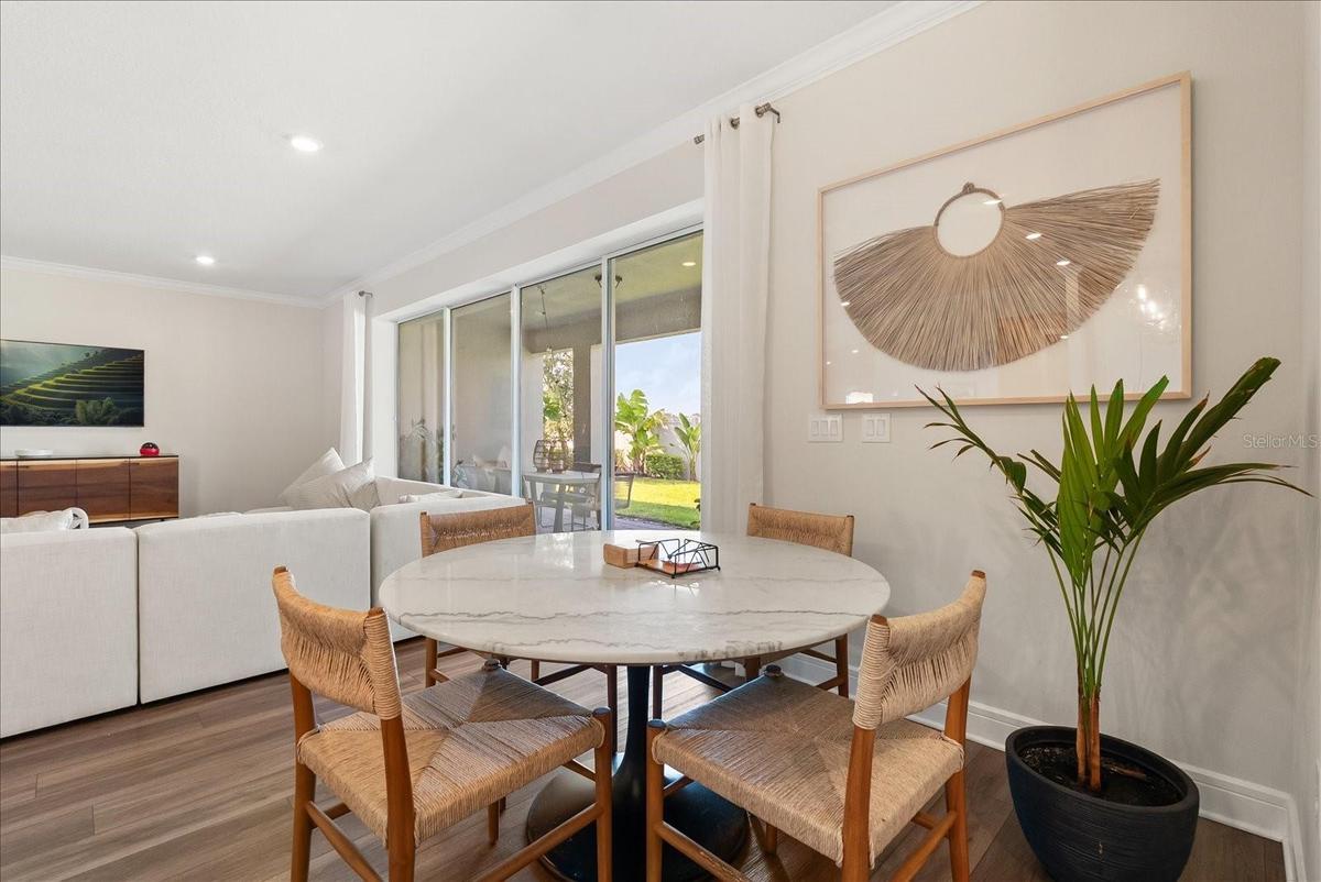 Breakfast Room