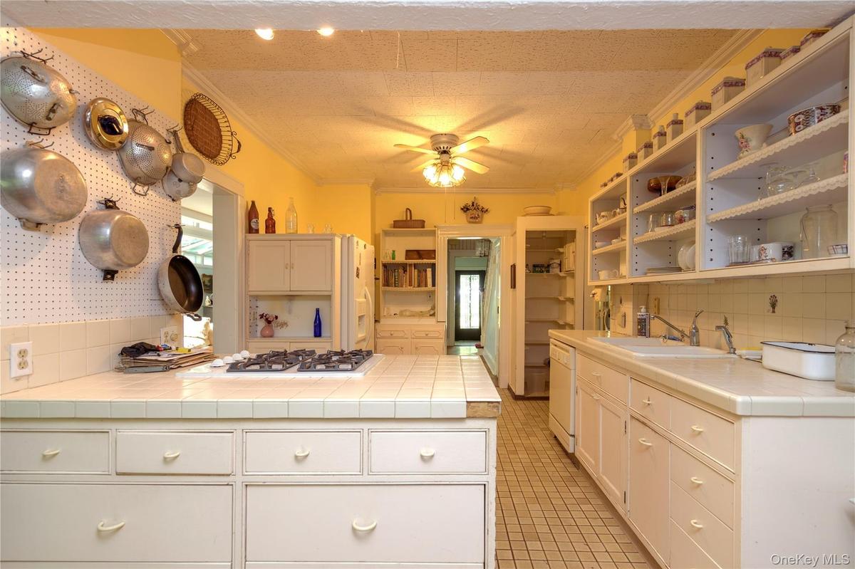 Kitchen - Main