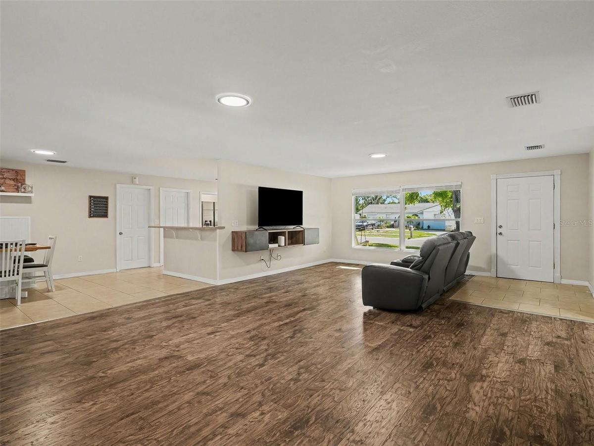 Open concept living and dining area