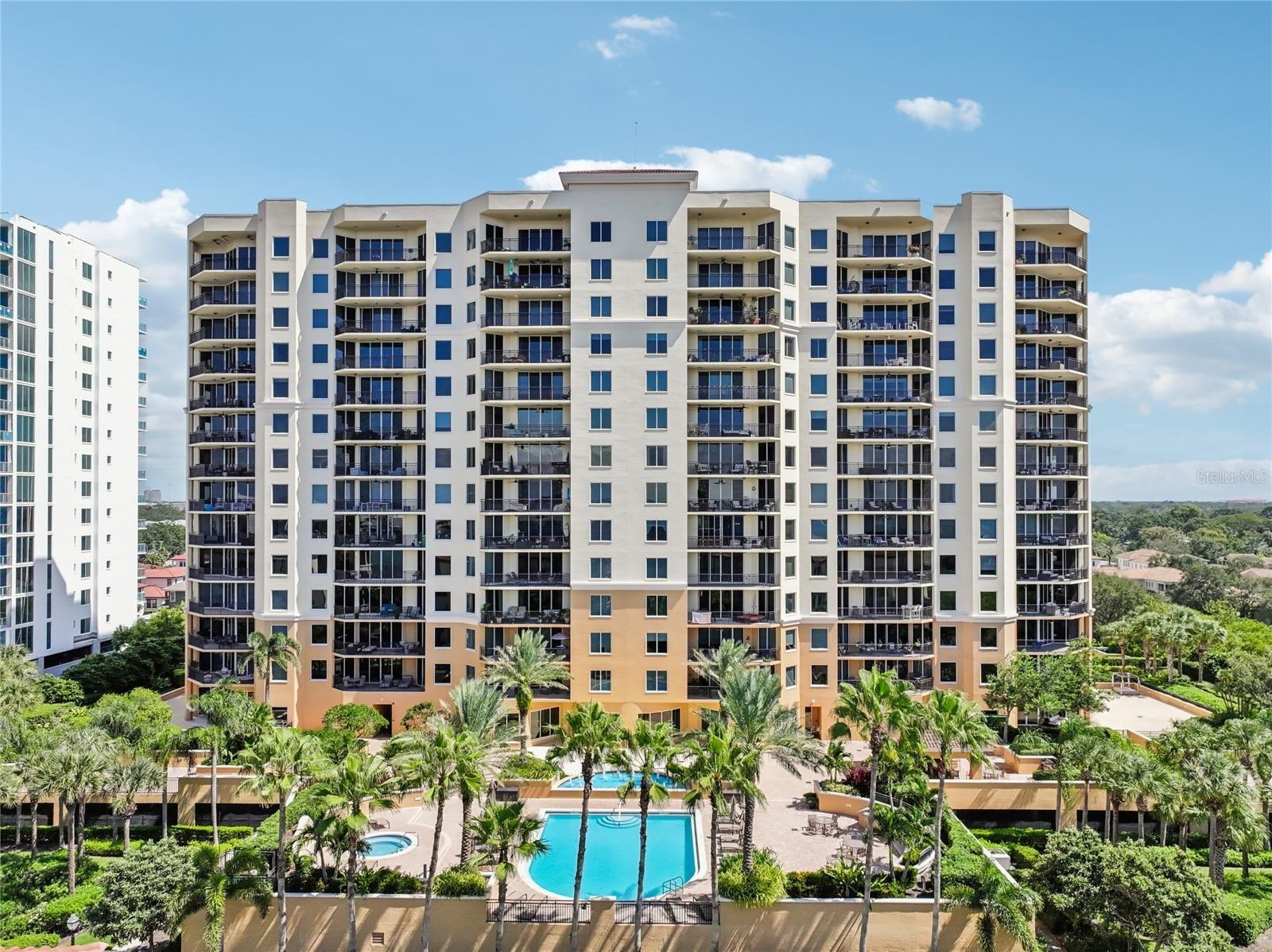 Amazing Condo where luxury meets value on Tampa Bay