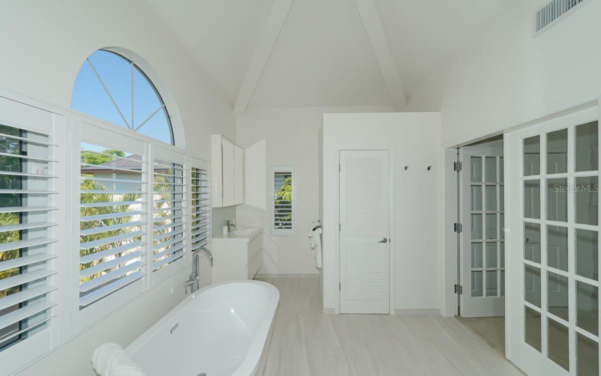 Primary bathroom with seperate tub and shower