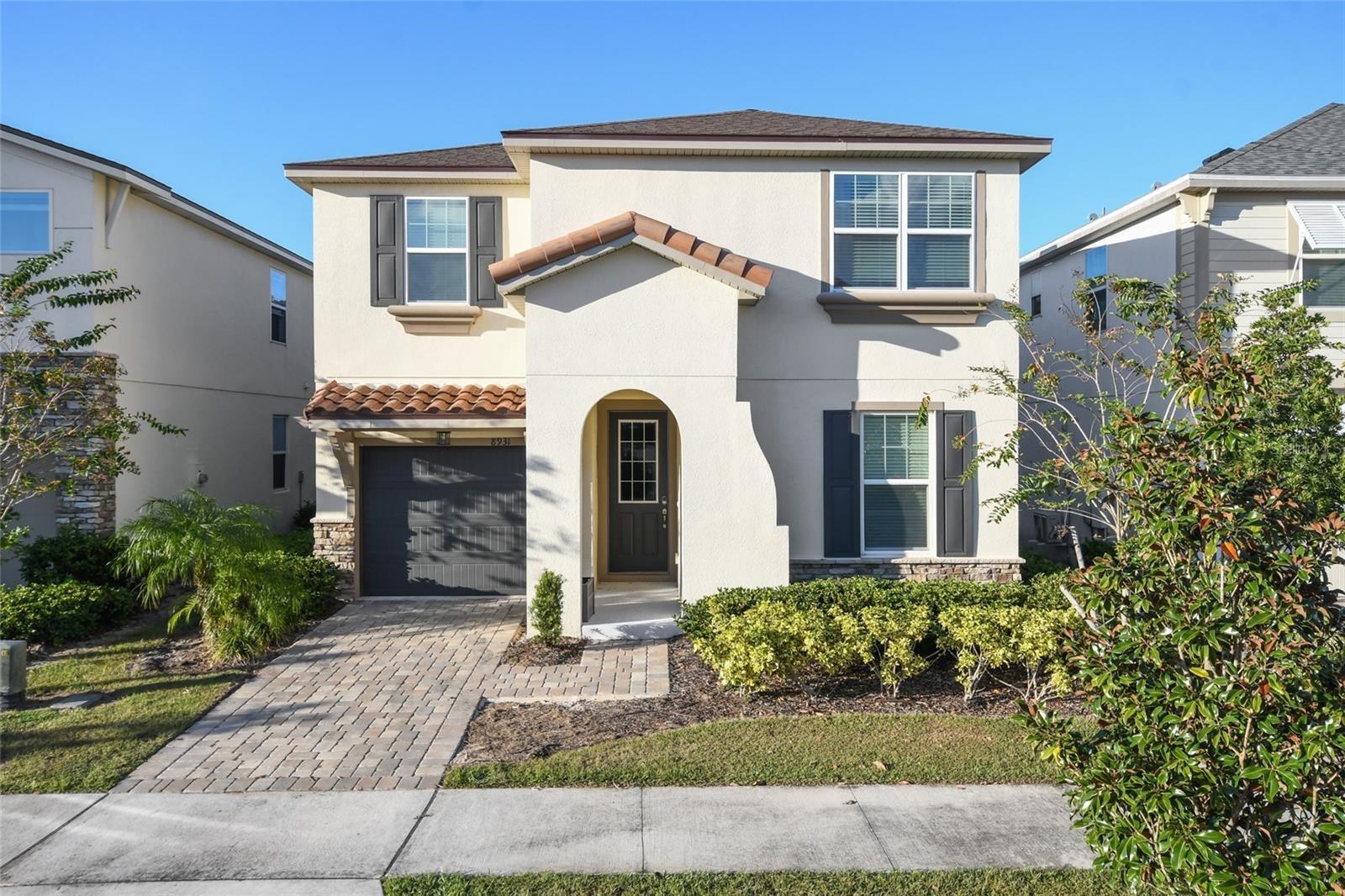 8931 AMELIA DOWNS