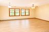 Massive upstairs living room~