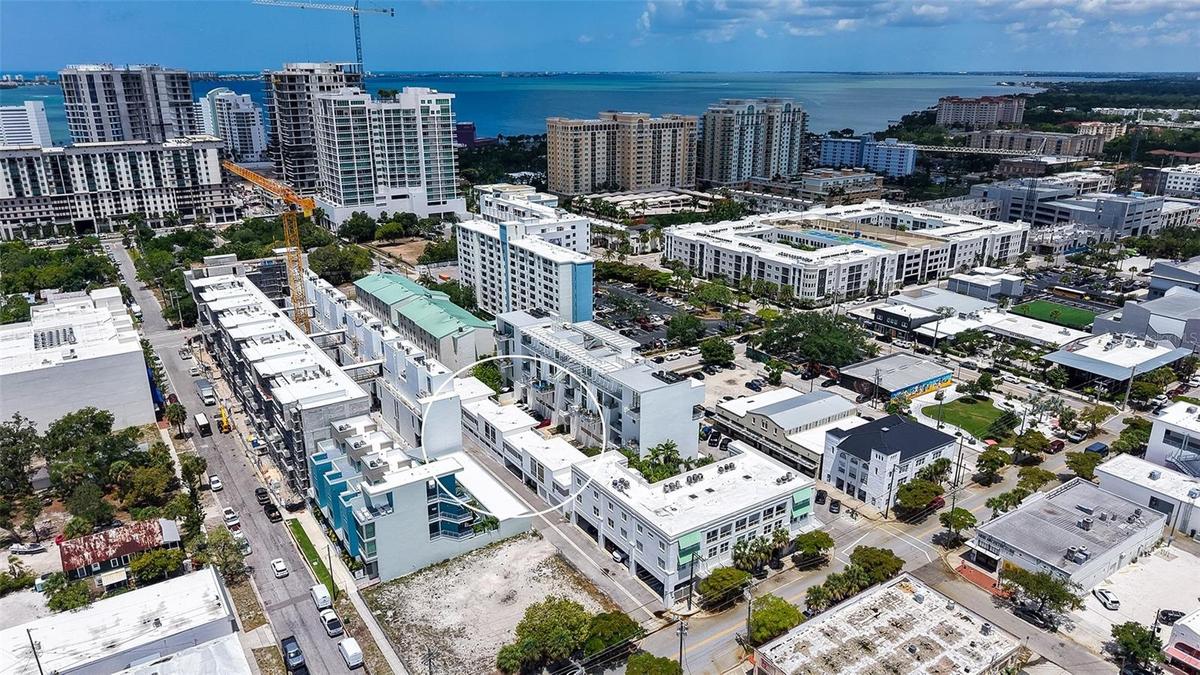 Modern one-bedroom, one-bath pied-a-terre residence designed for a connected, active urban lifestyle.