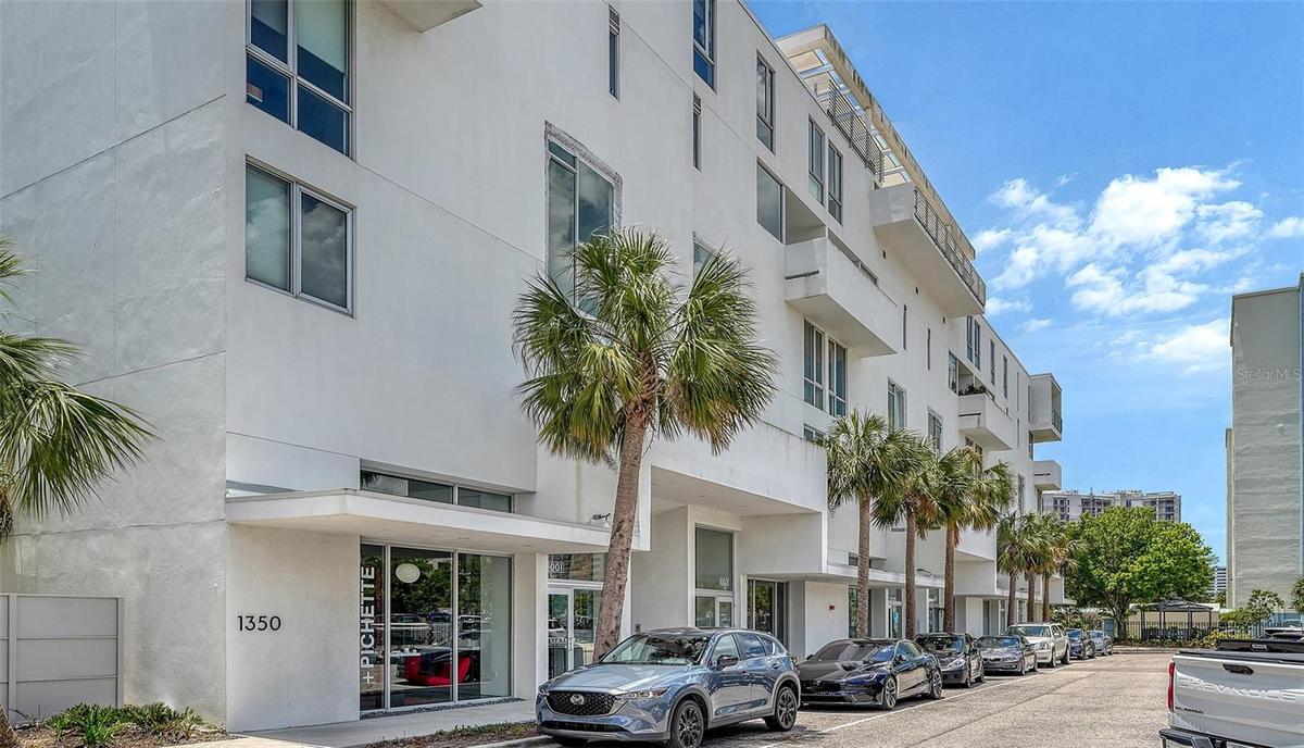 Located in Sarasota’s vibrant Rosemary District, one of downtown’s most walkable neighborhoods