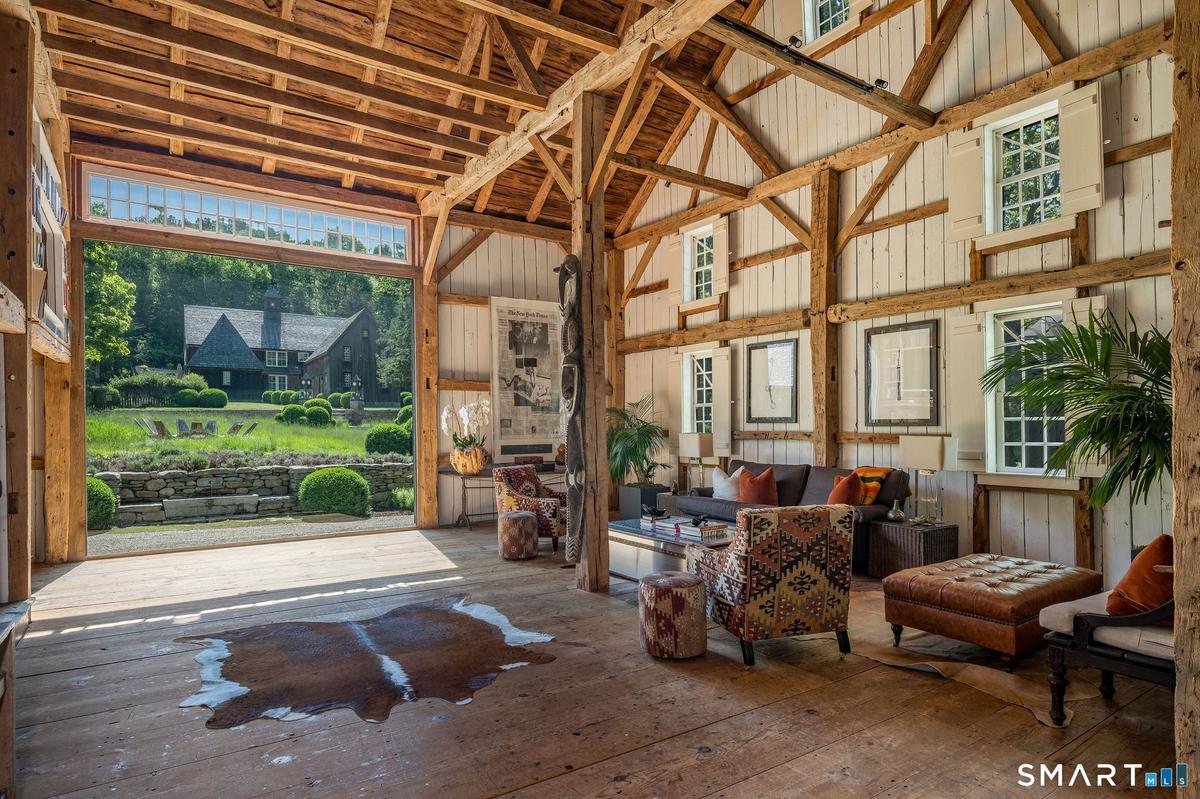 Barn