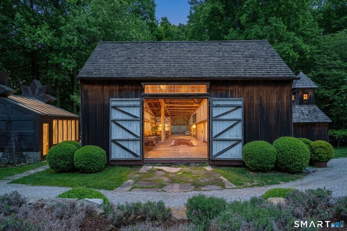 Barn