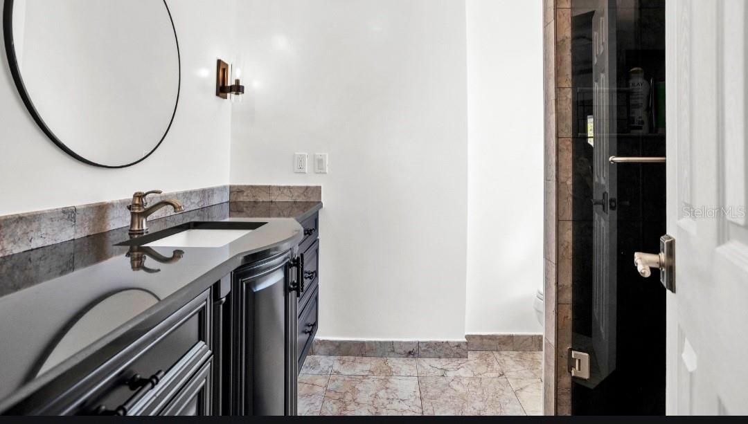 En Suite Bathroom