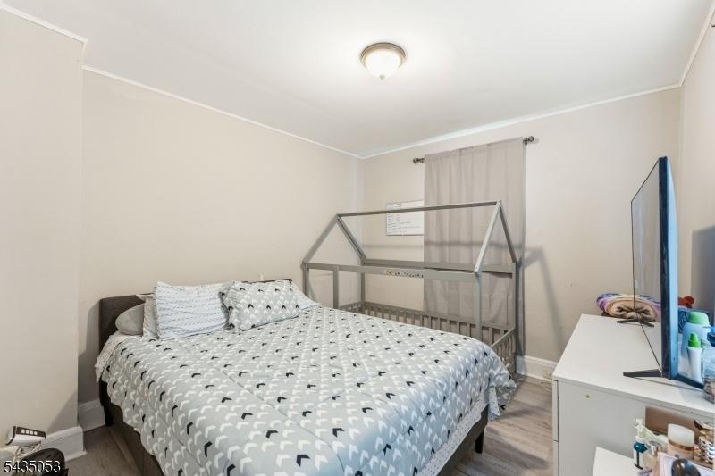 bedroom 2 apt 1