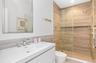 Ensuite bathroon