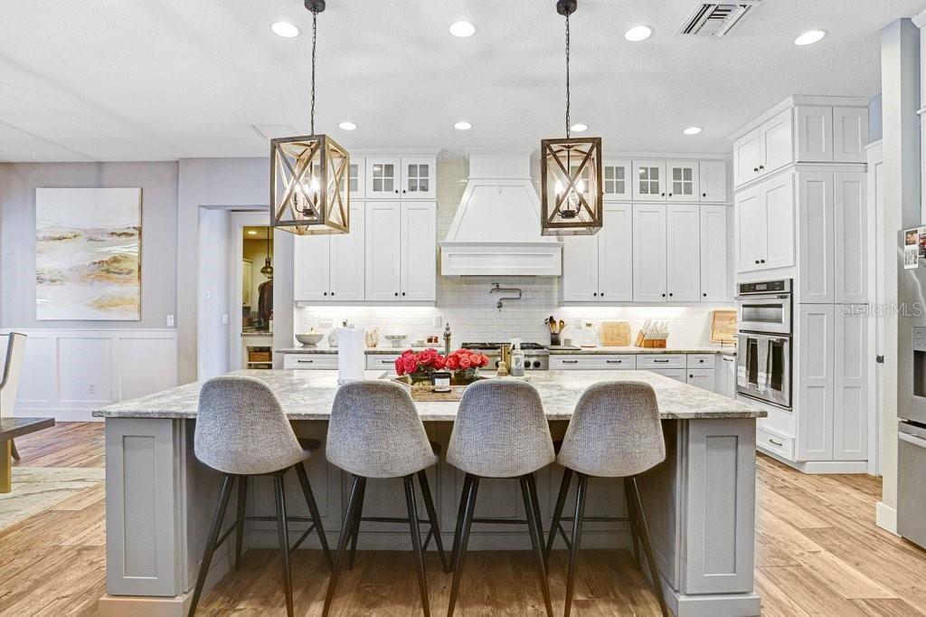 Breakfast Bar