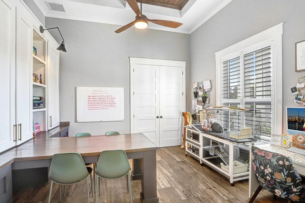 Office / 5th Bedroom