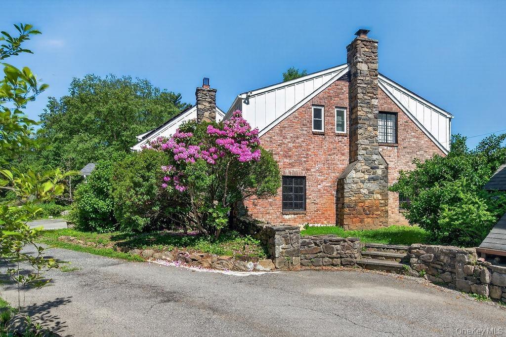 Gate House