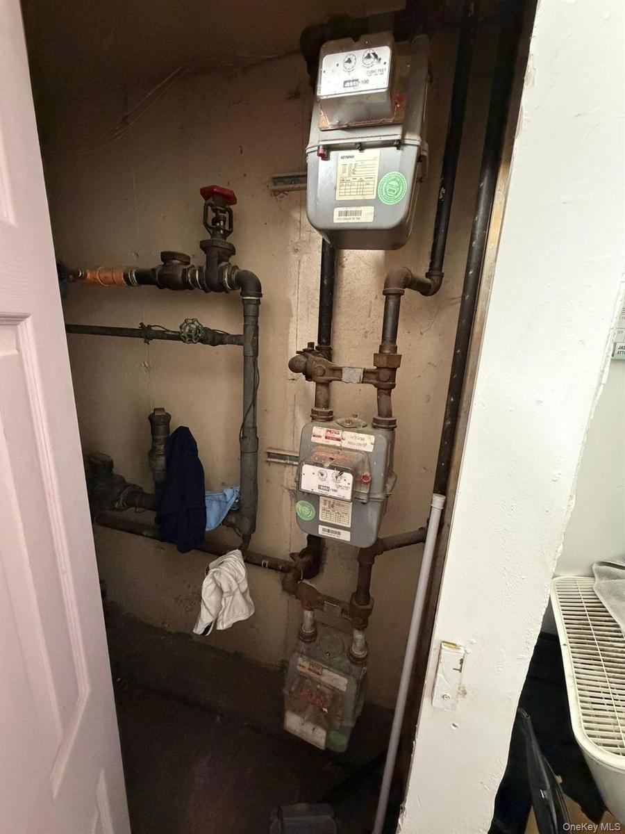 Gas meters