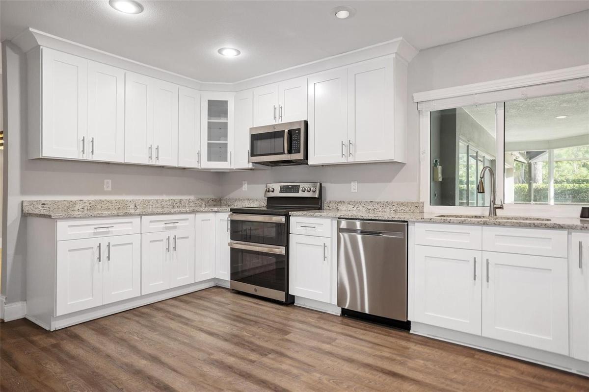 Abundant Cabinet Space