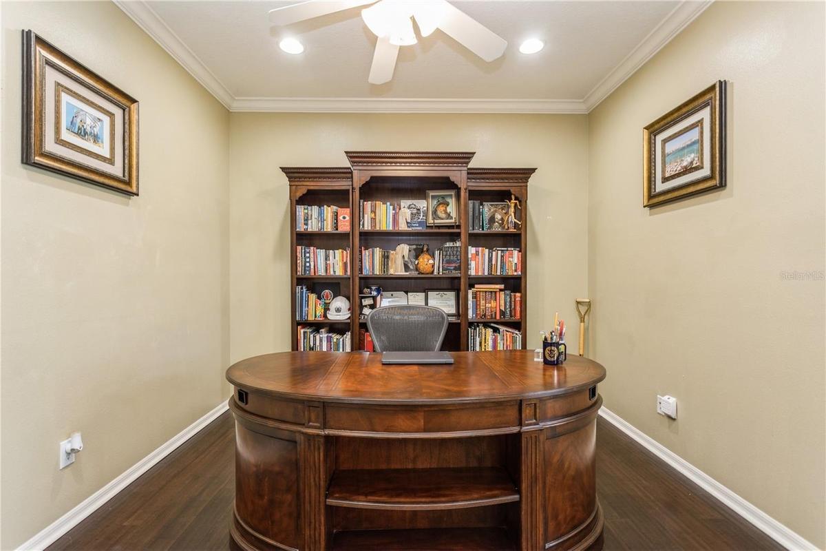 Office 1