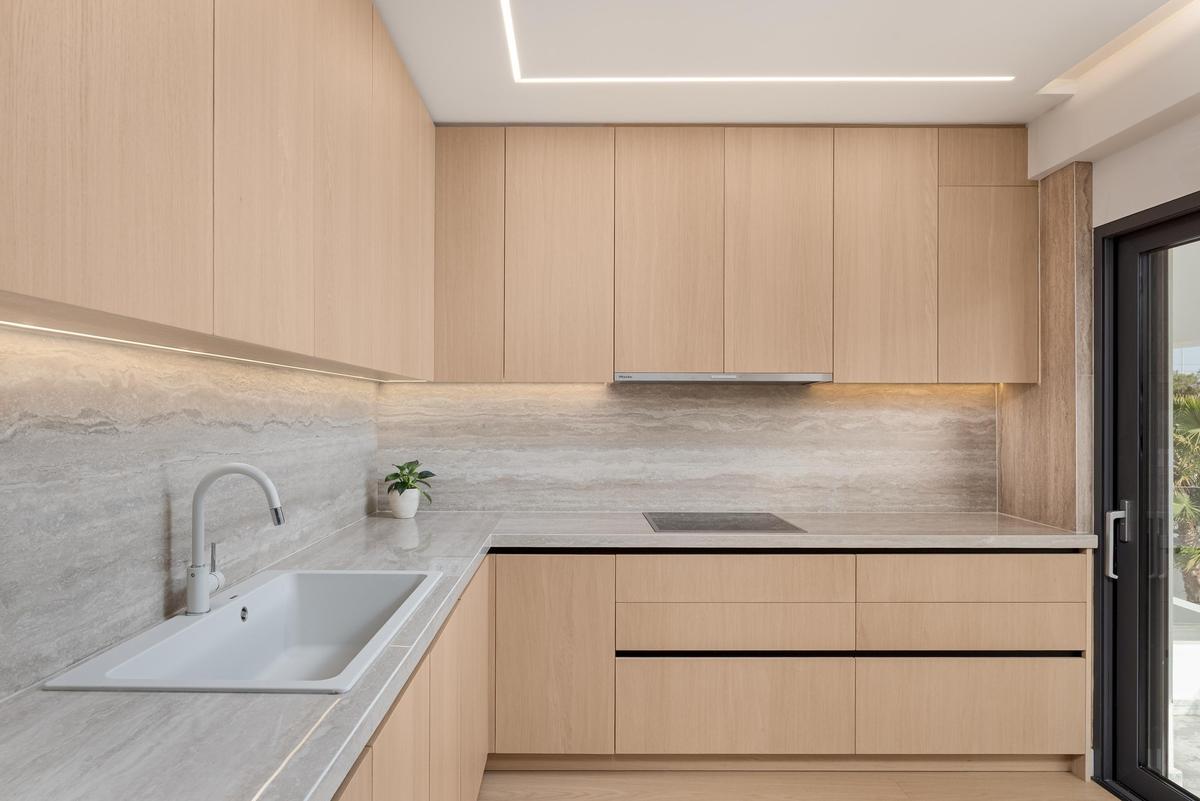 Maisonette to Rent in Glyfadha, Athens - Kitchen