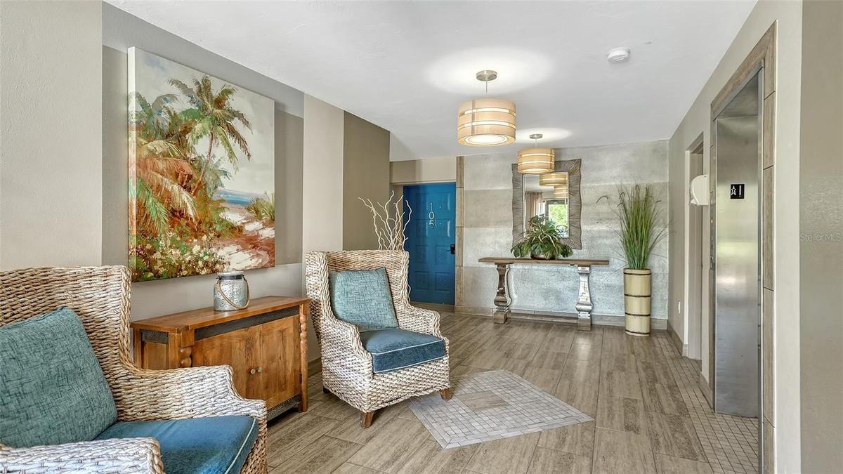 Lobby of the Sunset House building.