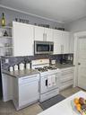 Apt 1 Kitchen (2)