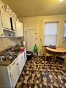 Apt 2 Kitchen (2)