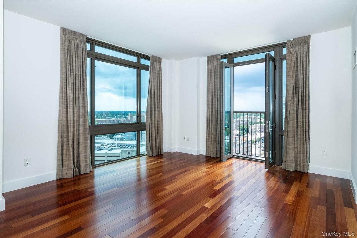 Spacious and bright