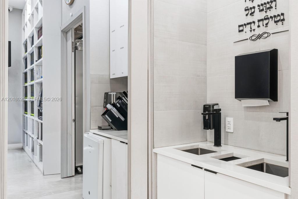 Coffee/Wash Hands