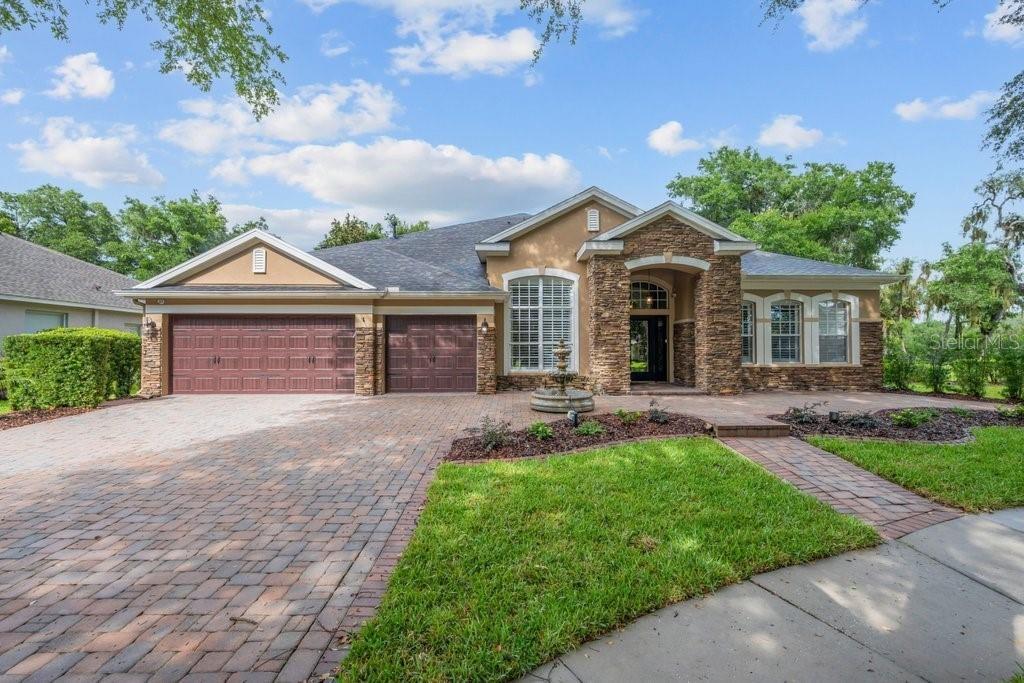 GATED / CONSERVATION LOT