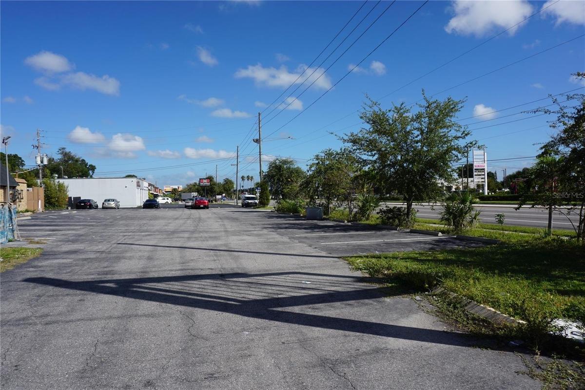 Parking Lot