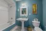 First floor en suite bath 2
