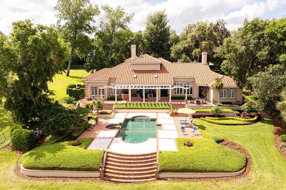 Visit today and experience your LAKESIDE LEGACY