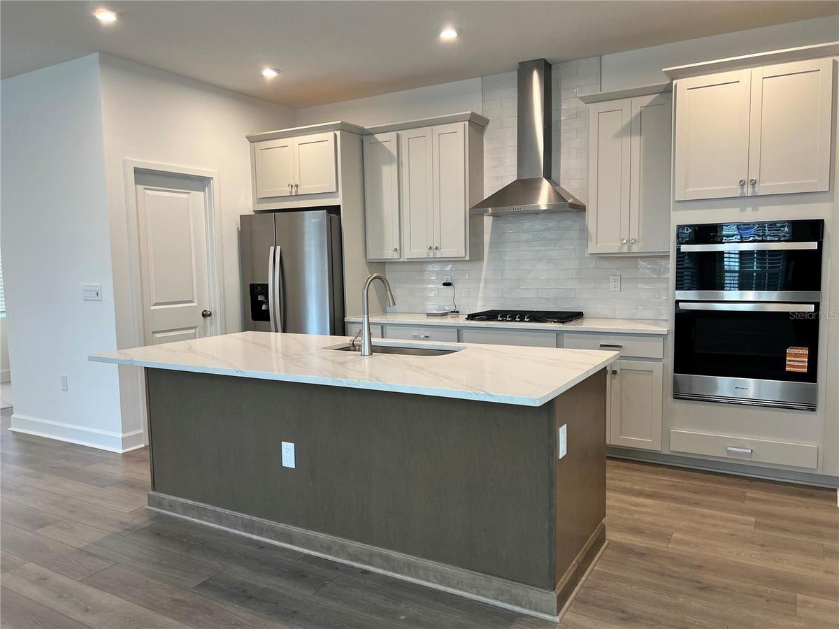 Island Village Lot 291 Kitchen