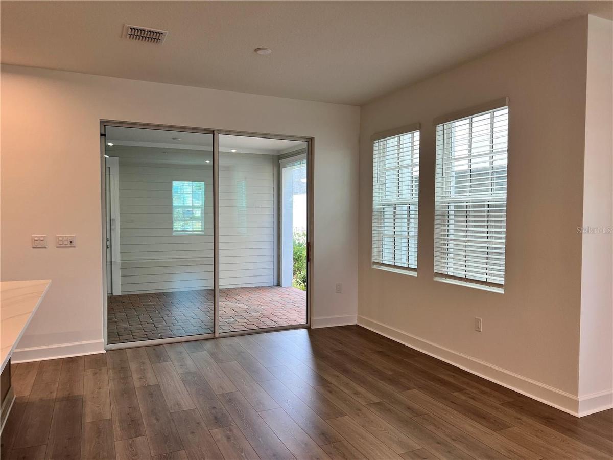 Island Village Lot 291 Dining Room